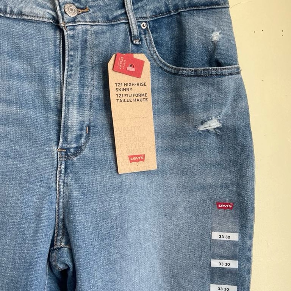 Levi's Blue Skinny Jeans with Distressed Design - Picture 3 of 6